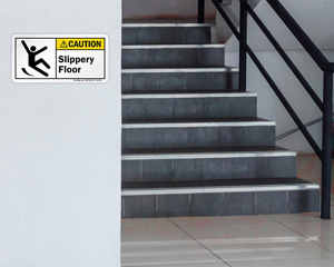 Slippery Floor Label